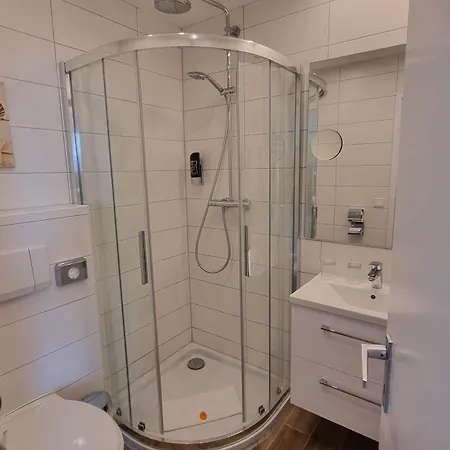 Отель Akzent Strandhalle