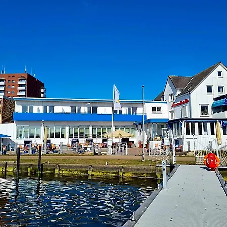 Akzent Strandhalle Hotel 3*